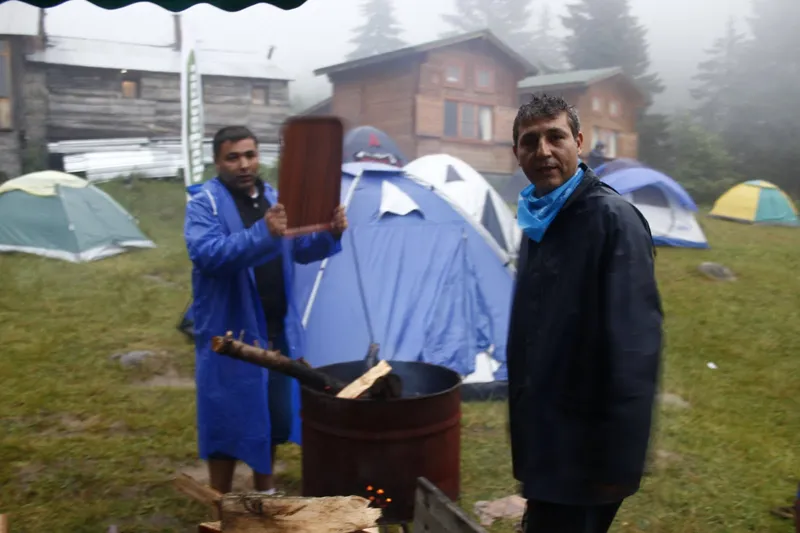 The challenging moments of setting up the Columbia tent.